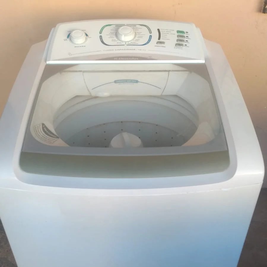 Máquina de lavar Electrolux após manutenção